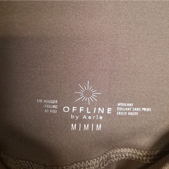 Aerie OFFLINE Hugger High Waist Camo Leggings. New with tags. - Picture 3 of 9